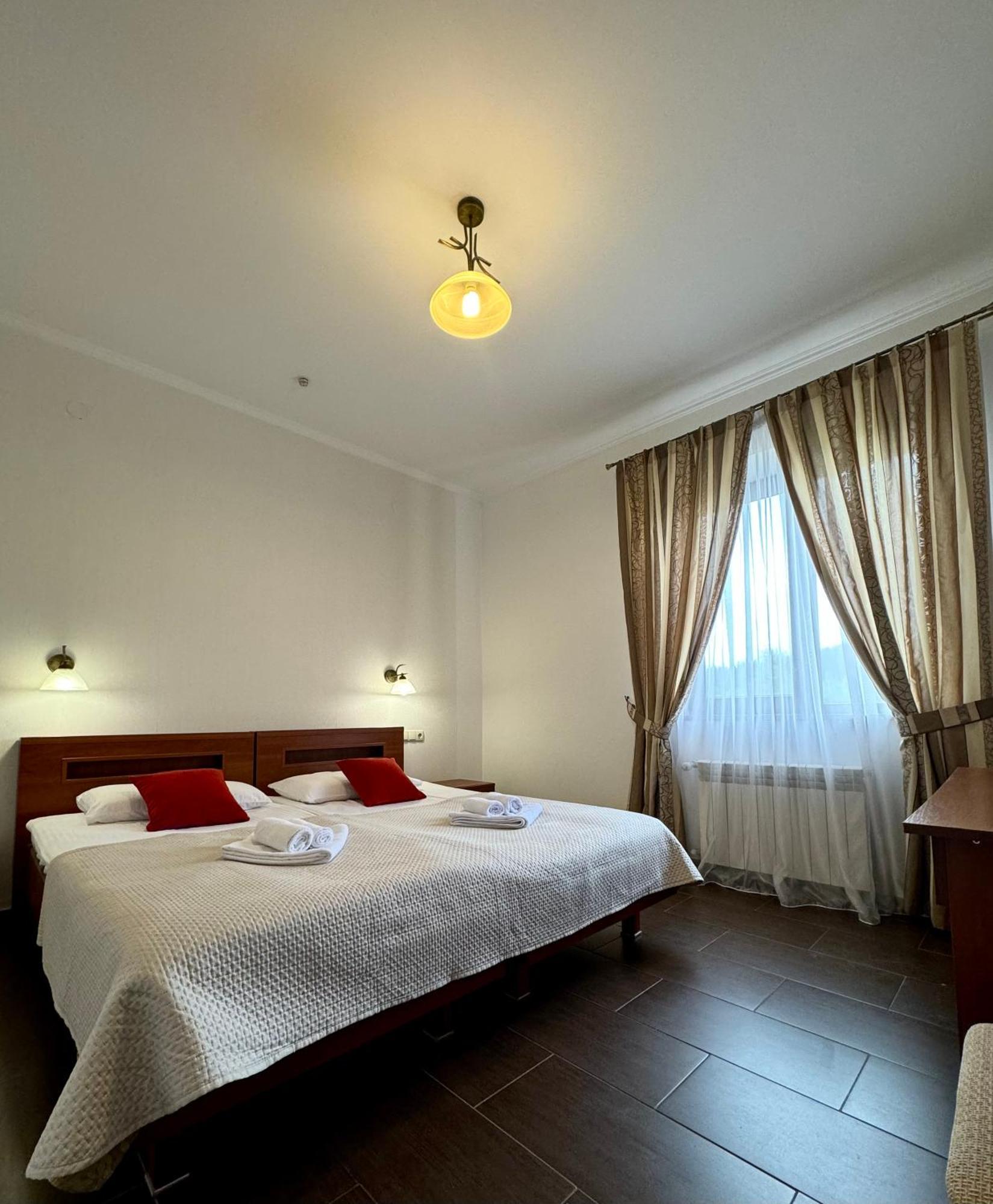 Villa Alessia Skhidnytsia ภายนอก รูปภาพ