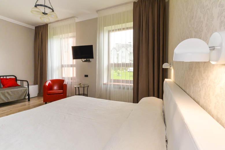 Villa Alessia Skhidnytsia ภายนอก รูปภาพ